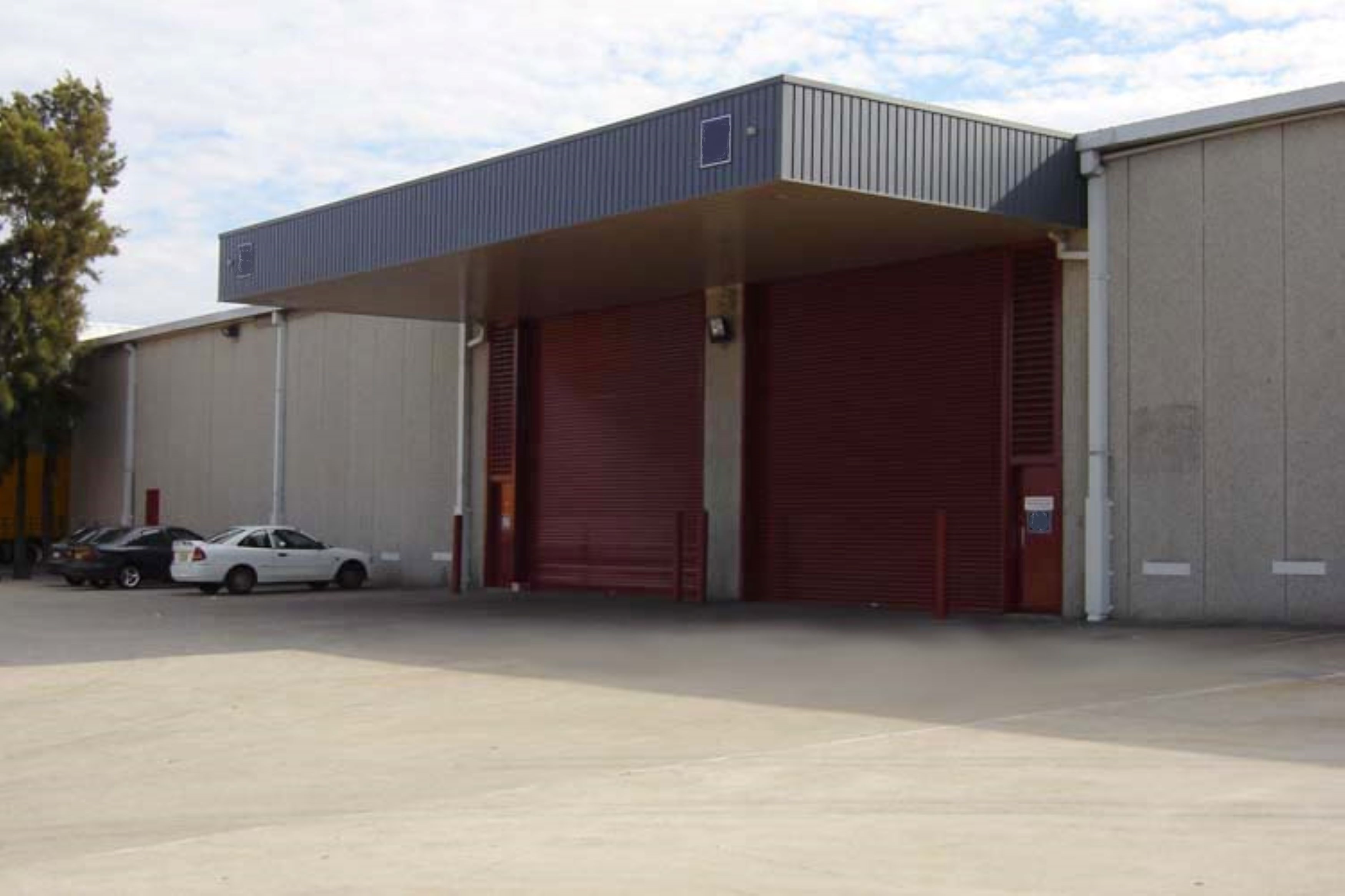Industrial property for lease in auburn 0
