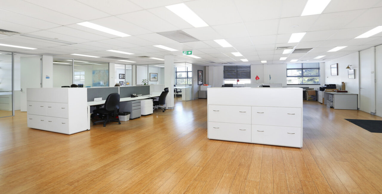 Industrial property for lease in seven hills 2