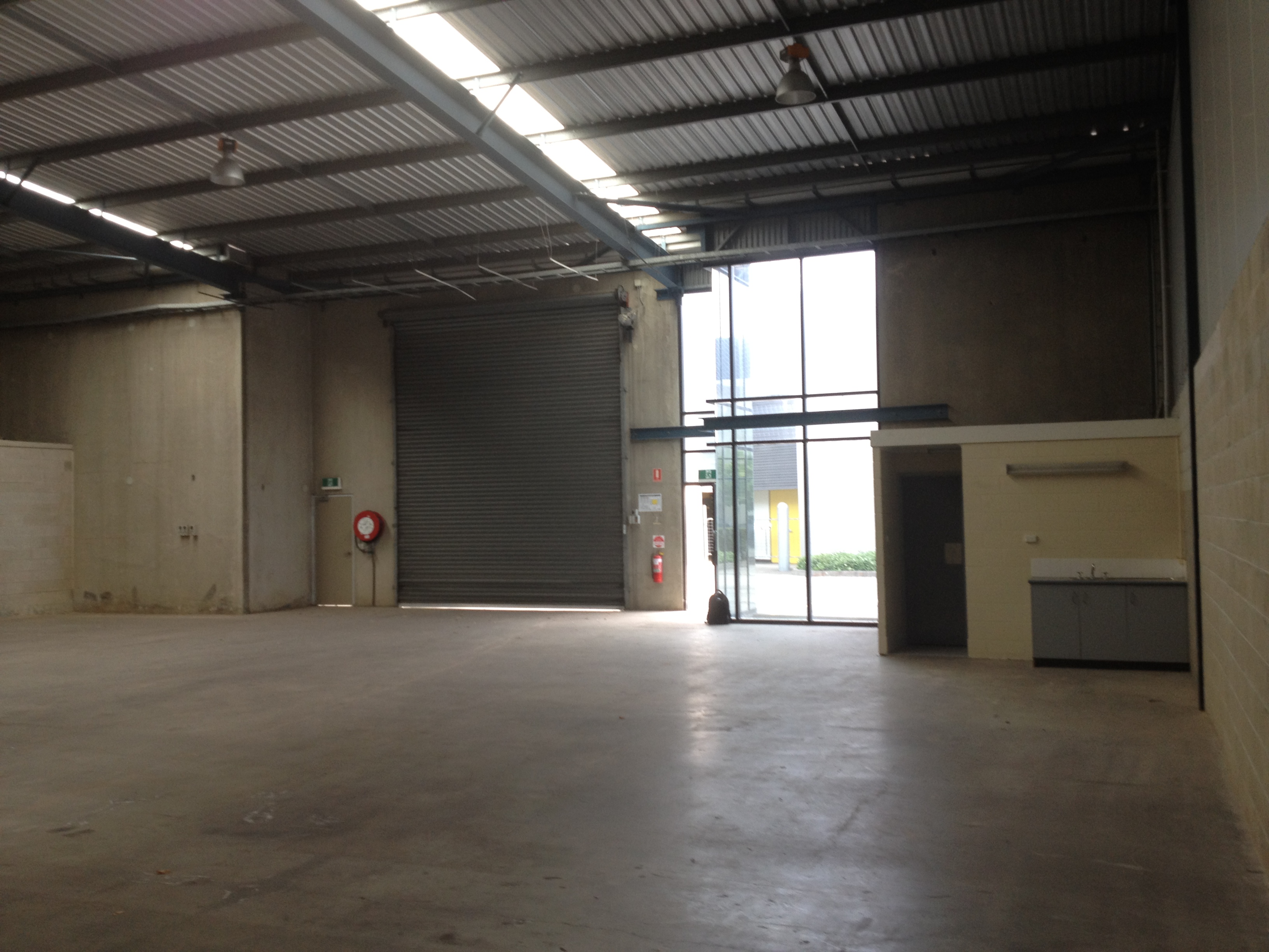 Industrial property for lease in smithfield 3