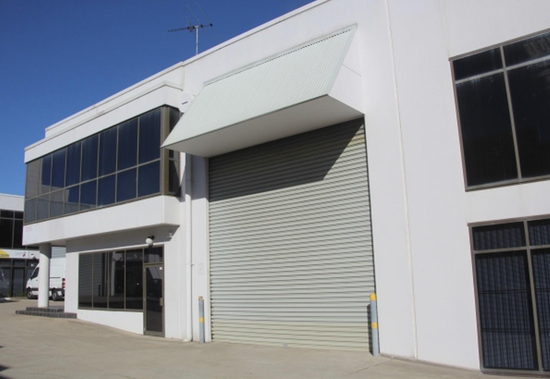 Industrial property for lease in silverwater 2