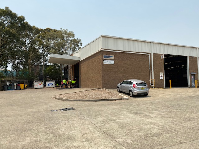 Industrial property for lease in regents park 4