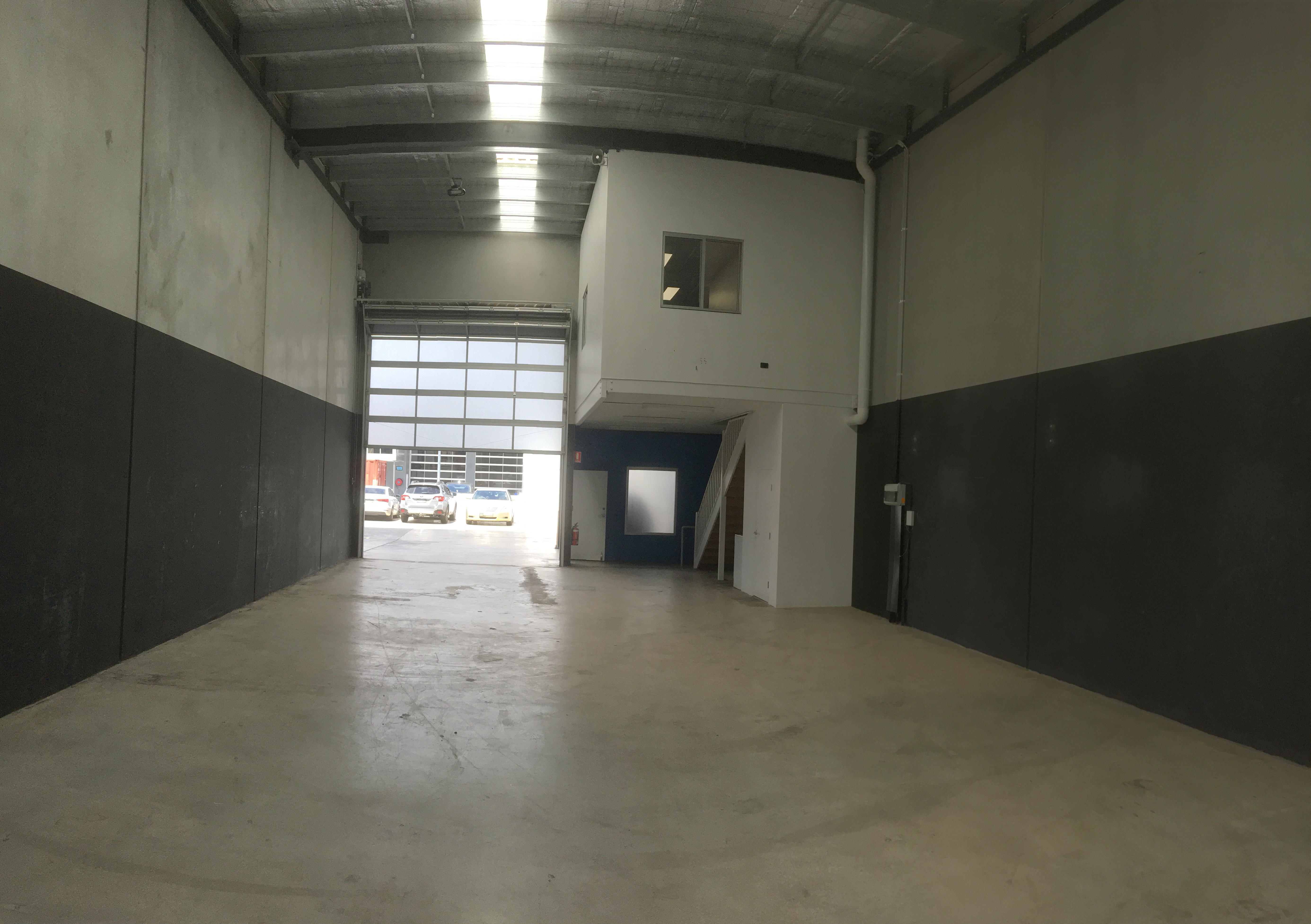 Industrial property for lease in north rocks 2