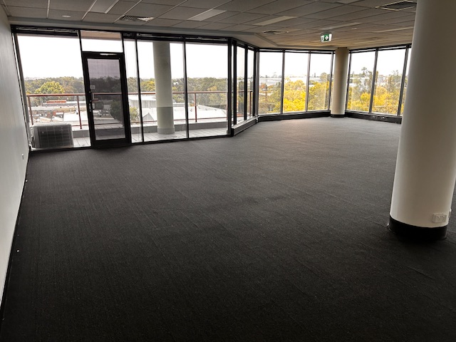 Commercial property for lease in banksmeadow 1