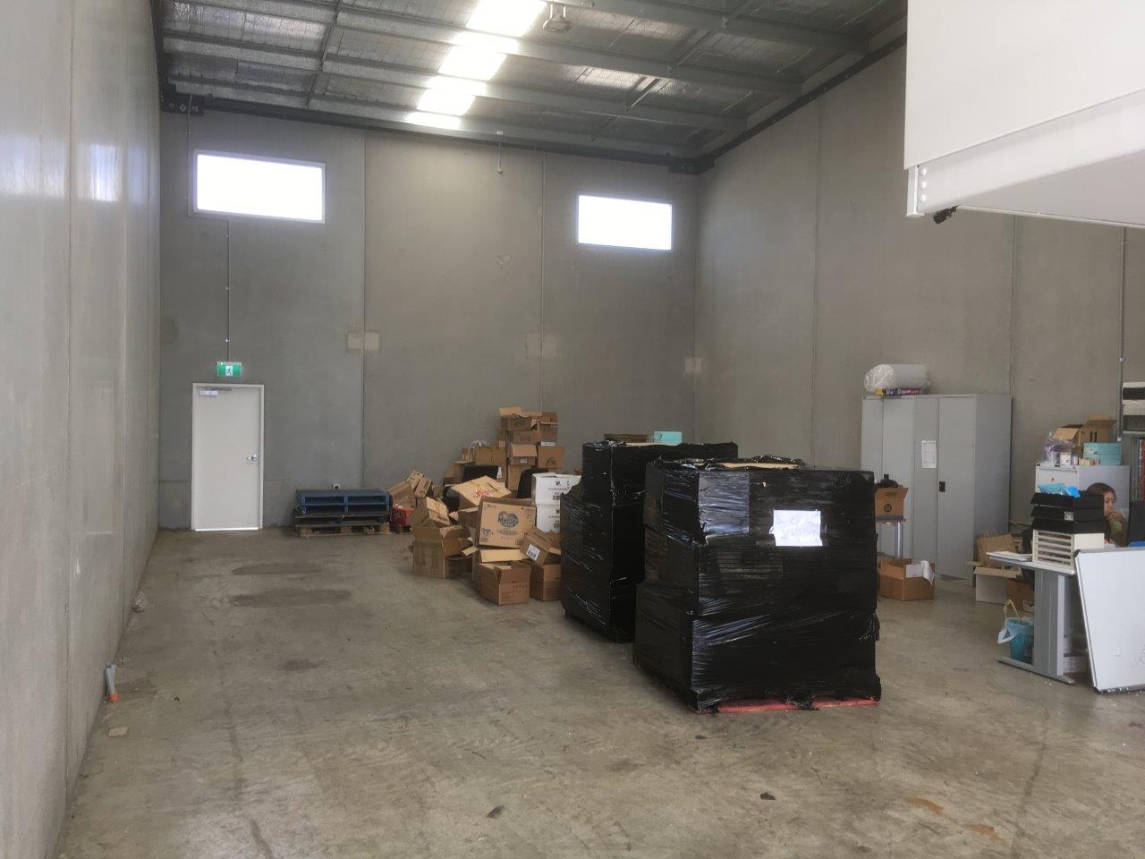 Industrial property for lease in north rocks 2
