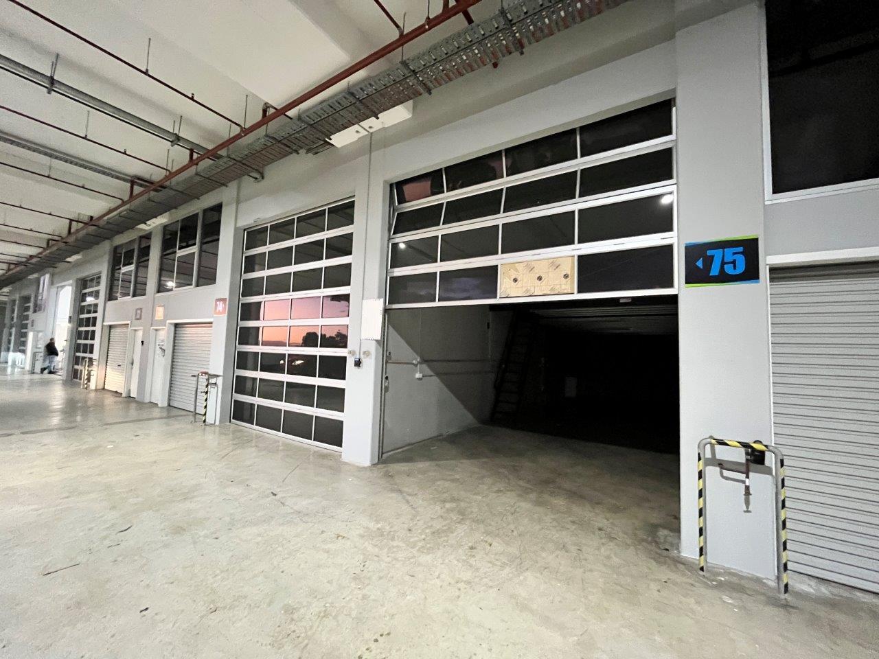 Industrial property for lease in north rocks 0