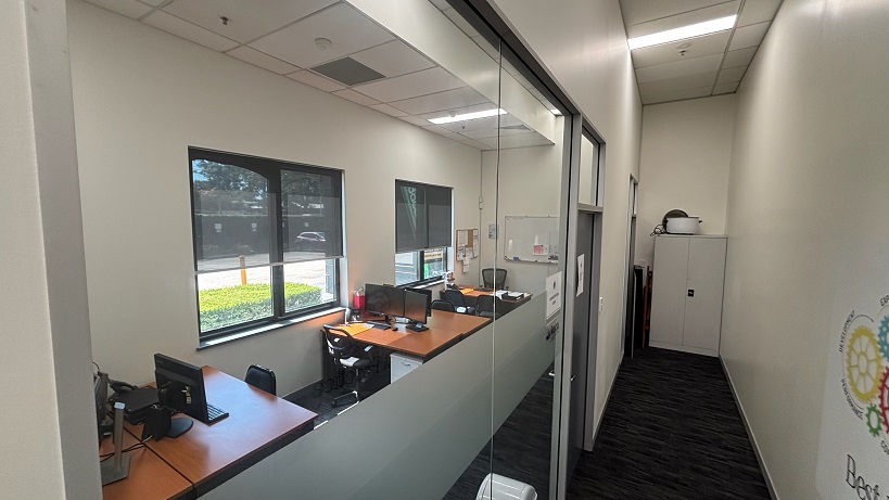 Commercial property for lease in seven hills 2