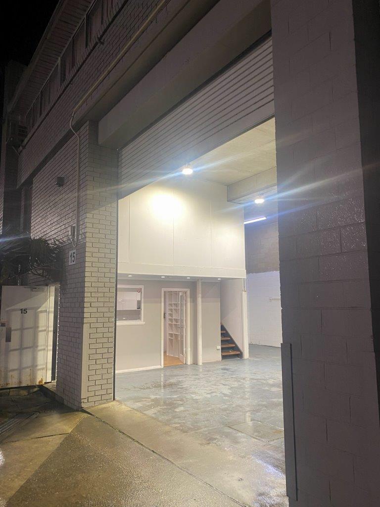 Industrial property for lease in north rocks 2