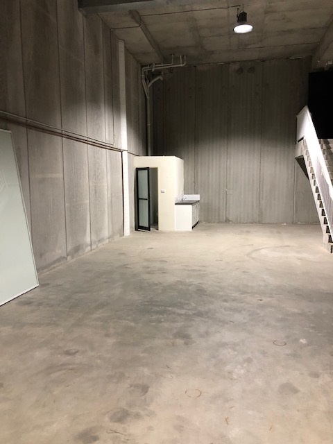 Industrial property for lease in hornsby 0
