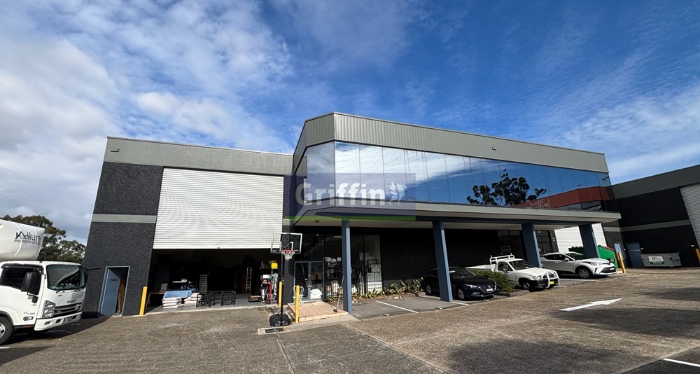 Industrial property for lease in seven hills 0
