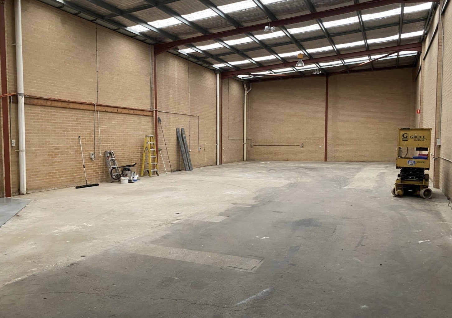 Industrial property for lease in rydalmere 3