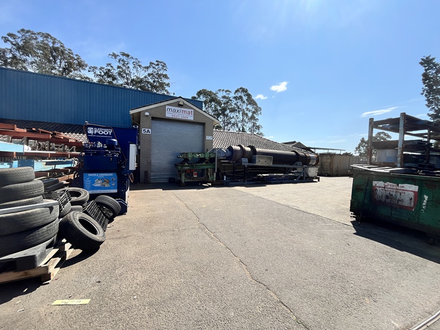 Industrial property for lease in st marys 0