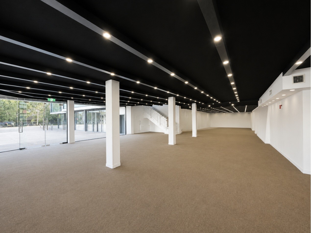 Industrial property for lease in auburn 4