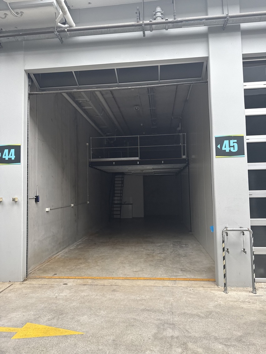 Industrial property for lease in north rocks 0