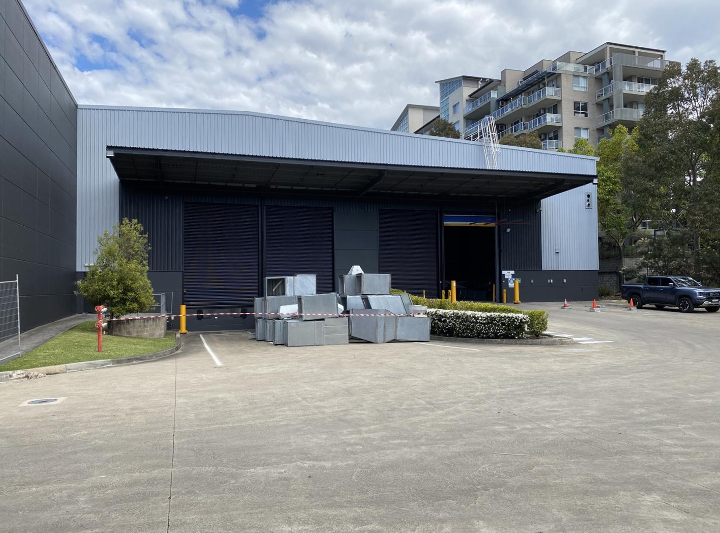 Industrial property for lease in homebush 1