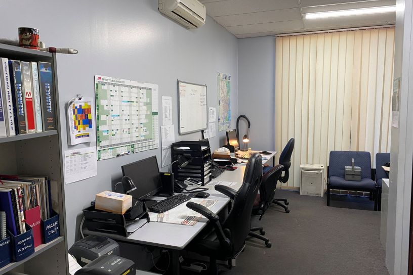 Industrial property for sale in silverwater 4
